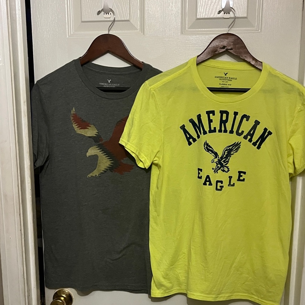 American Eagle Outfitters Men's Tees - Charcoal and Bright  Neon Yellow